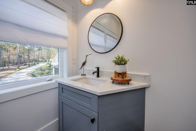 107 Admirals Point, Leesville, SC 29070