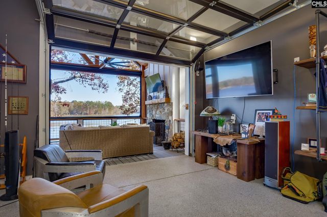 107 Admirals Point, Leesville, SC 29070