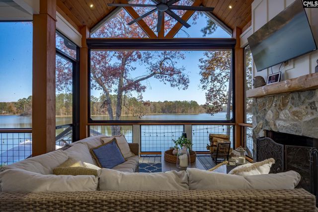 107 Admirals Point, Leesville, SC 29070