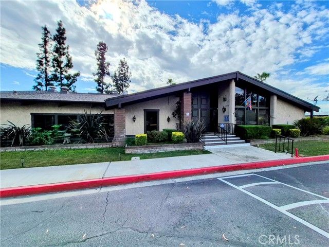 4040 Piedmont Drive 356, Highland, CA 92346