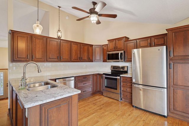 1845 Texas Avenue S, Saint Louis Park, MN 55426