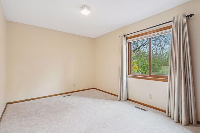 1845 Texas Avenue S, Saint Louis Park, MN 55426