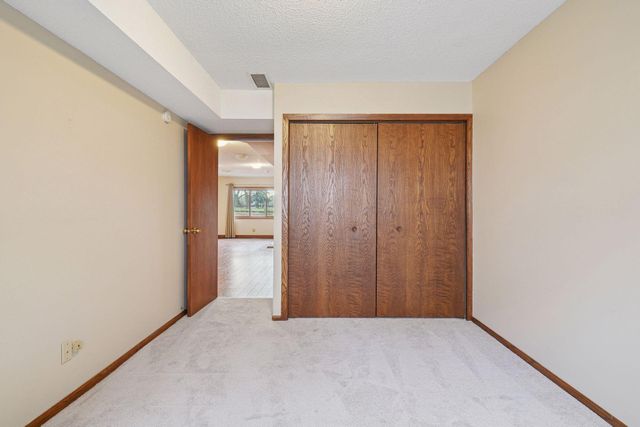 1845 Texas Avenue S, Saint Louis Park, MN 55426