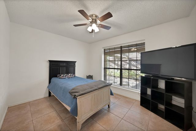 220 Rs County Road 3430, Emory, TX 75440