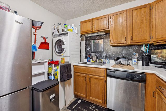 7410 72nd Lane N, Brooklyn Park, MN 55428