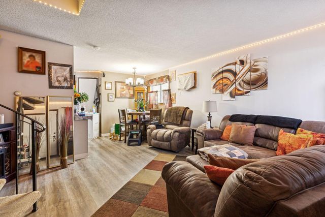 7410 72nd Lane N, Brooklyn Park, MN 55428