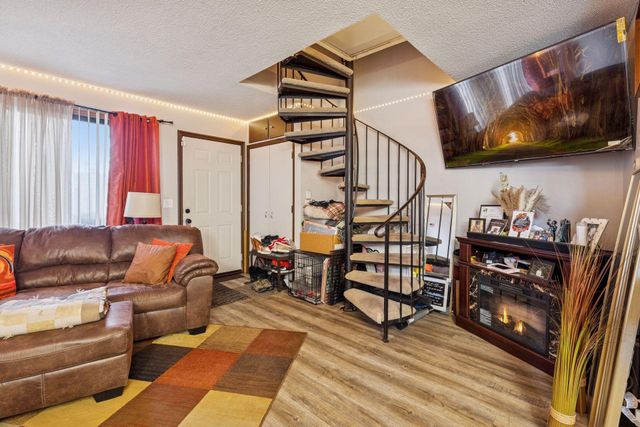 7410 72nd Lane N, Brooklyn Park, MN 55428