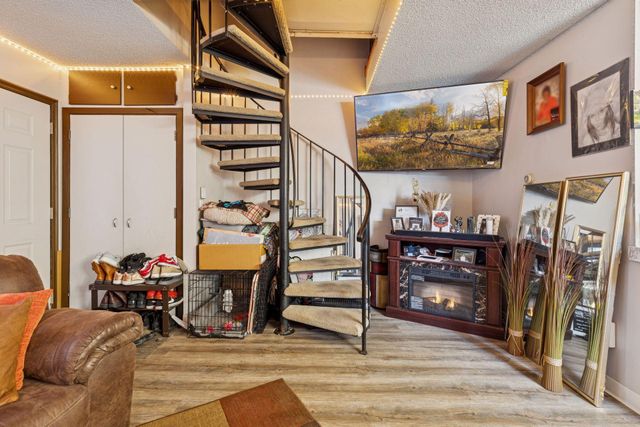 7410 72nd Lane N, Brooklyn Park, MN 55428