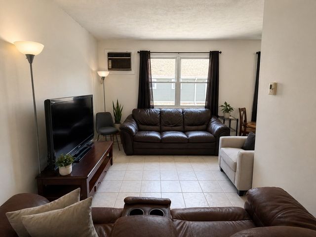 200 Harvard St., 200, Medford, MA 02155