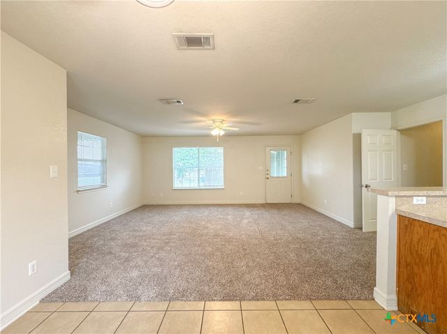 820 N Beal Street, Belton, TX 76513