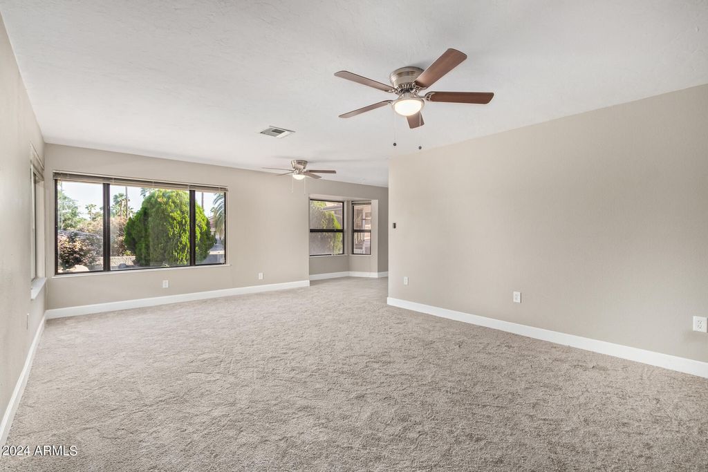 Image 13 of property listing at 13447 W Ballad Drive, Sun City West, AZ 85375