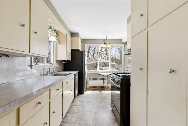 71 Woodland Rd, Malden, MA 02148