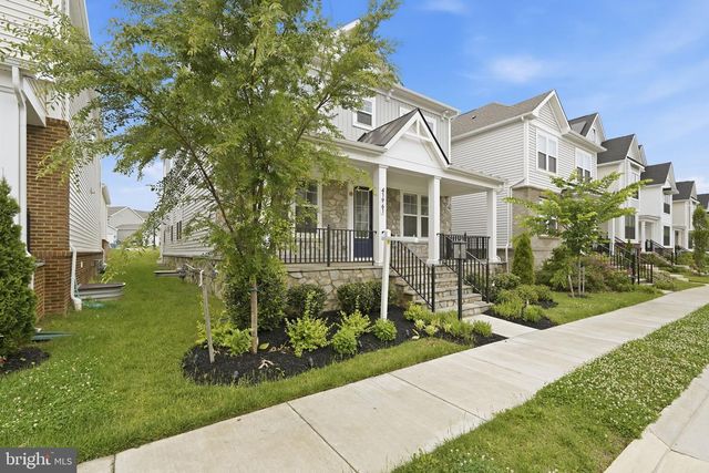 41961 BLAIR WOODS DR, Brambleton, VA 20148