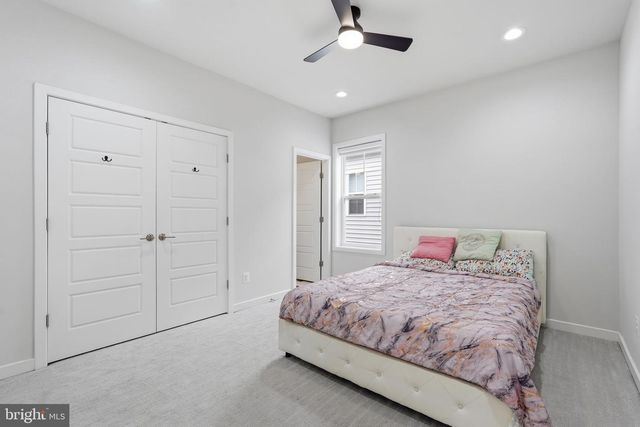 41961 BLAIR WOODS DR, Brambleton, VA 20148