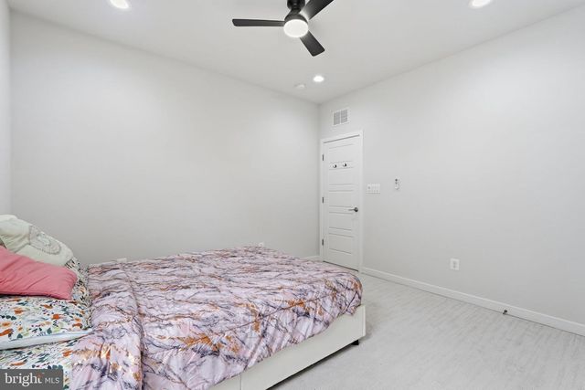 41961 BLAIR WOODS DR, Brambleton, VA 20148