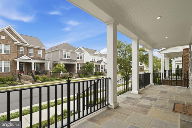 41961 BLAIR WOODS DR, Brambleton, VA 20148