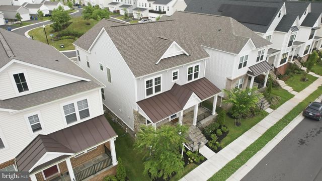 41961 BLAIR WOODS DR, Brambleton, VA 20148