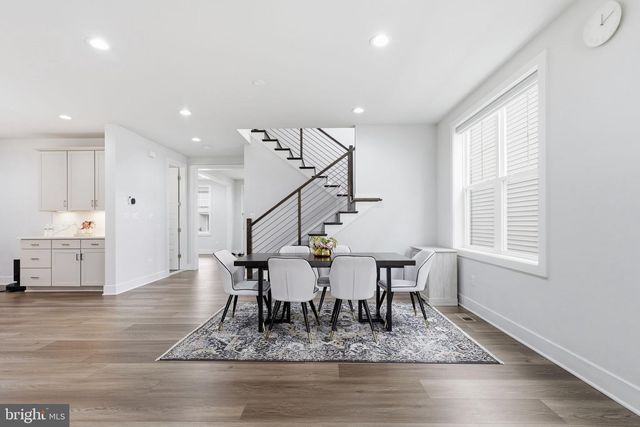 41961 BLAIR WOODS DR, Brambleton, VA 20148