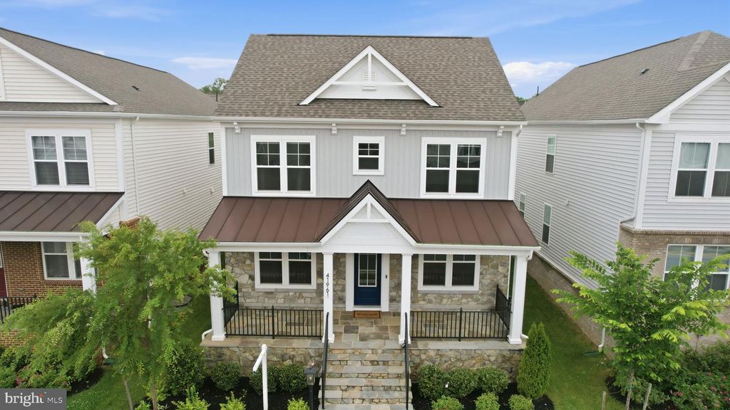 41961 BLAIR WOODS DR, Brambleton, VA 20148