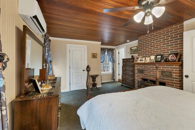 40 Emery Lane, Wakefield, NH 03830