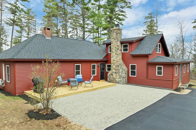 40 Emery Lane, Wakefield, NH 03830