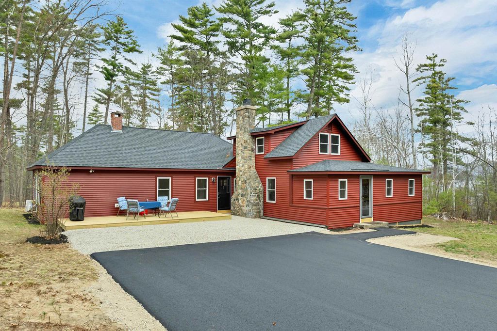 40 Emery Lane, Wakefield, NH 03830