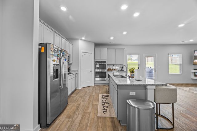 567 Overlook Road, Covington, GA 30014