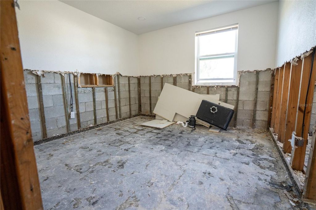 Image 13 of property listing at 7951 GULF BOULEVARD, St Pete Beach, FL 33706