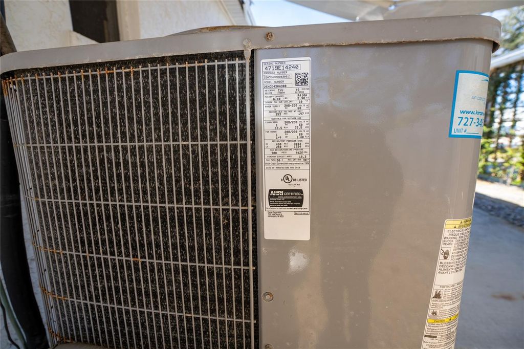 Image 25 of property listing at 7951 GULF BOULEVARD, St Pete Beach, FL 33706