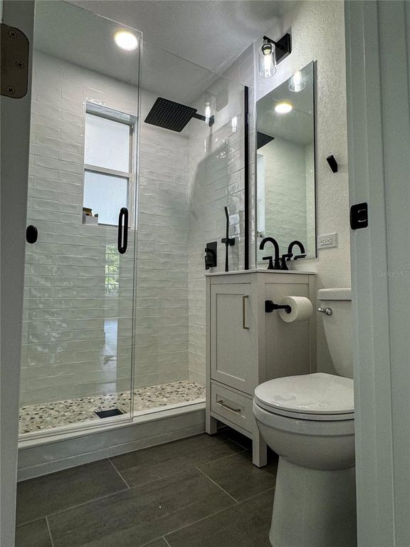 Image 32 of property listing at 7951 GULF BOULEVARD, St Pete Beach, FL 33706