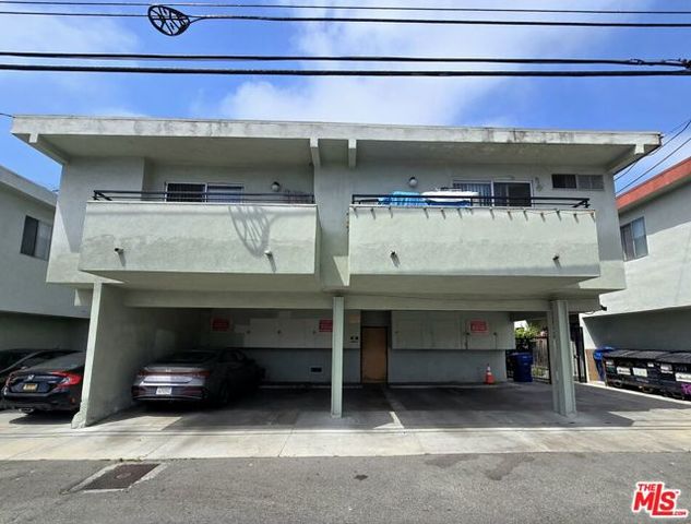 3338 Mentone Avenue, Los Angeles, CA 90034