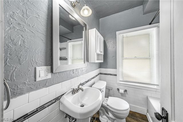 3106 Hillcrest Avenue, Cleveland, OH 44109