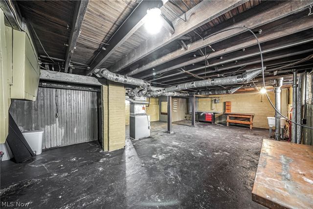 3106 Hillcrest Avenue, Cleveland, OH 44109