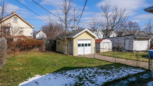 3106 Hillcrest Avenue, Cleveland, OH 44109