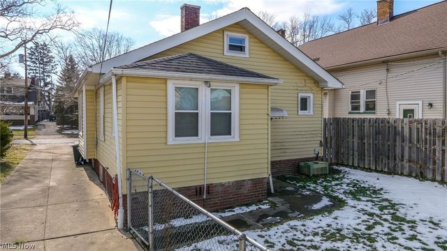 3106 Hillcrest Avenue, Cleveland, OH 44109