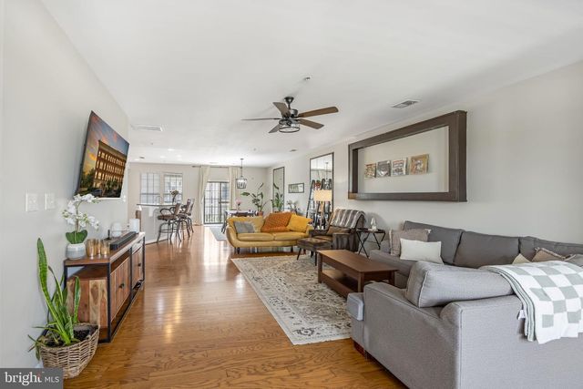 7844 CEDAR BRANCH DR, Gainesville, VA 20155