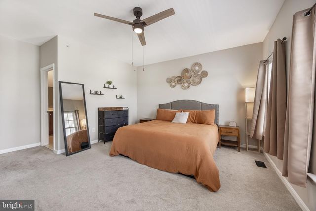 7844 CEDAR BRANCH DR, Gainesville, VA 20155