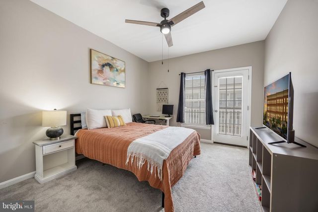 7844 CEDAR BRANCH DR, Gainesville, VA 20155