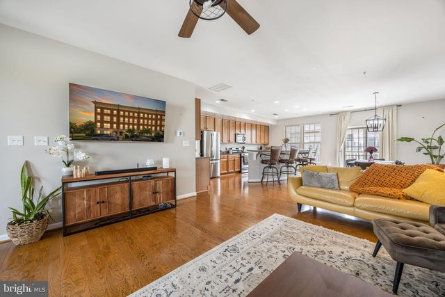 7844 CEDAR BRANCH DR, Gainesville, VA 20155