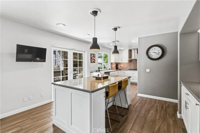 23805 Oak View, Newhall, CA 91321