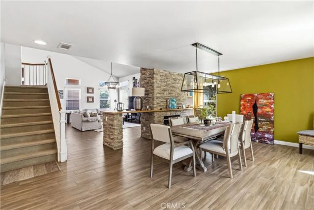 23805 Oak View, Newhall, CA 91321