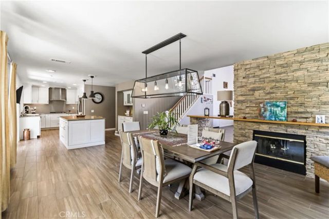 23805 Oak View, Newhall, CA 91321