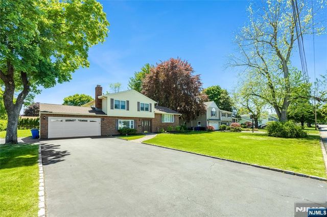 23 Slingerland Avenue, Pequannock Township, NJ 07440