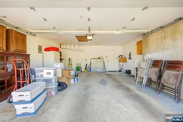 23 Slingerland Avenue, Pequannock Township, NJ 07440