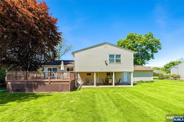 23 Slingerland Avenue, Pequannock Township, NJ 07440