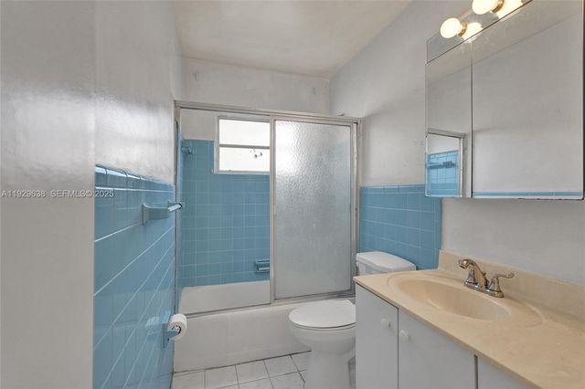 2331 NW 191st St, Miami Gardens, FL 33056