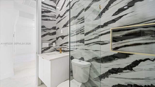 1618 Richmond ave N, Lehigh Acres, FL 33972