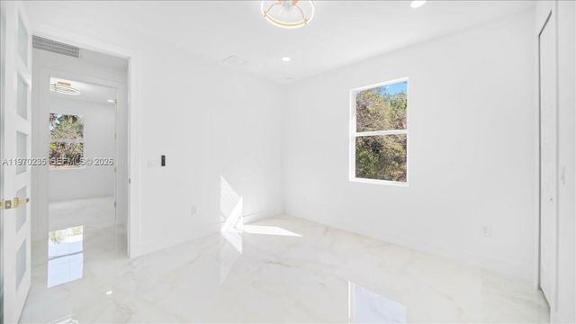 1618 Richmond ave N, Lehigh Acres, FL 33972