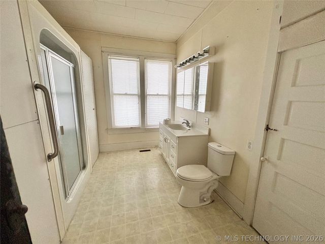 447 N Thompson, Vinita, OK 74301