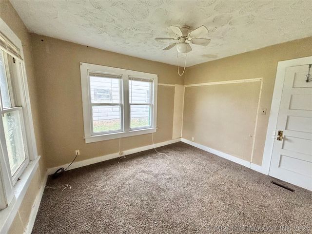 447 N Thompson, Vinita, OK 74301